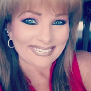 Meet your Posher, Paula